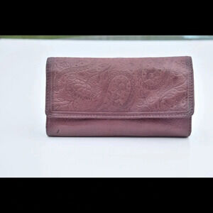 Fossil wallet with checkbook
